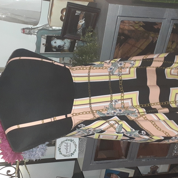 Dress - Picture 4 of 6